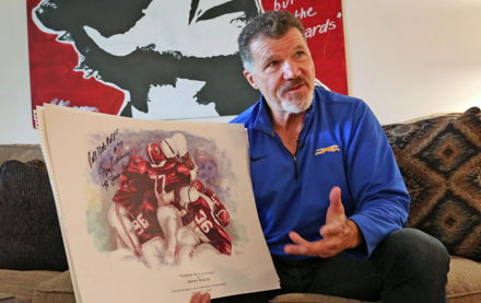 Image for Arm-ripping former Colts LB Barry Krauss has become an ... artist?